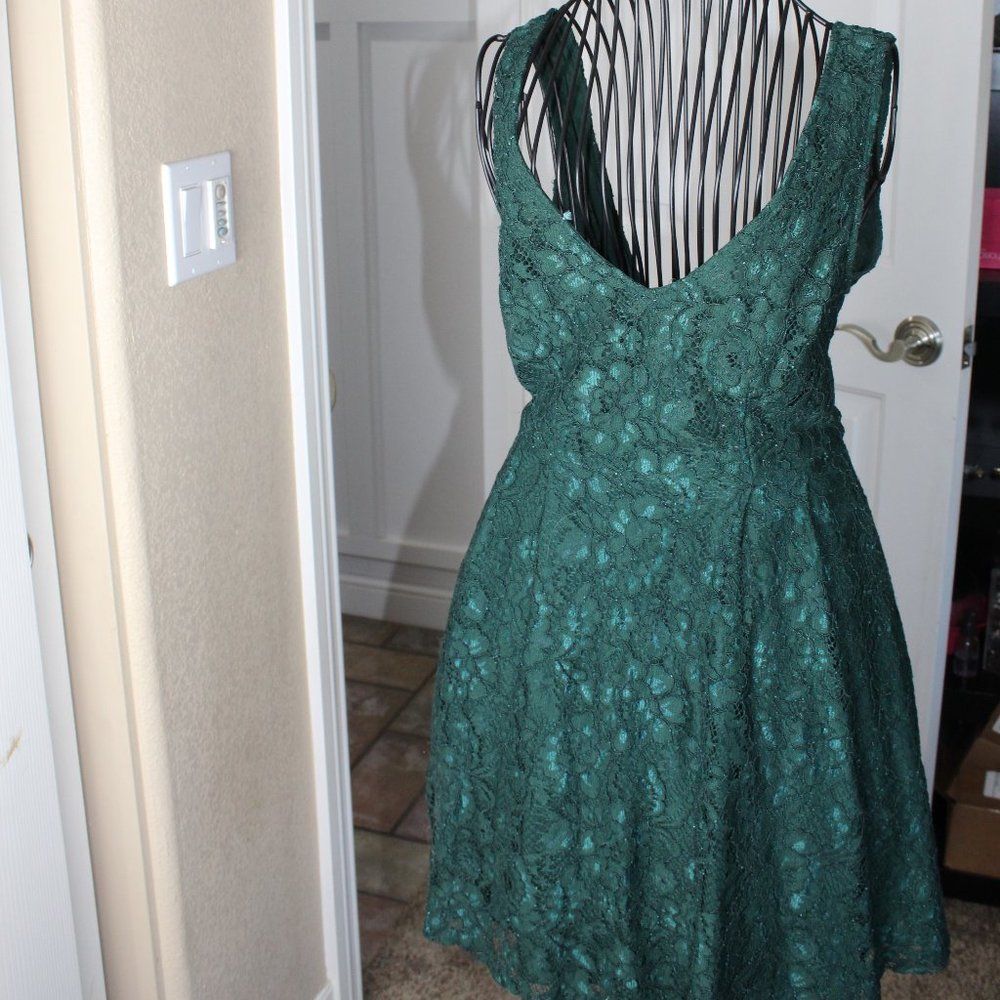 forever 21 small emerald floral lace dress